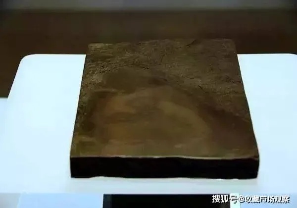 千金猴王砚呈现鱼脑冻纹理与精巧猴形图案_2