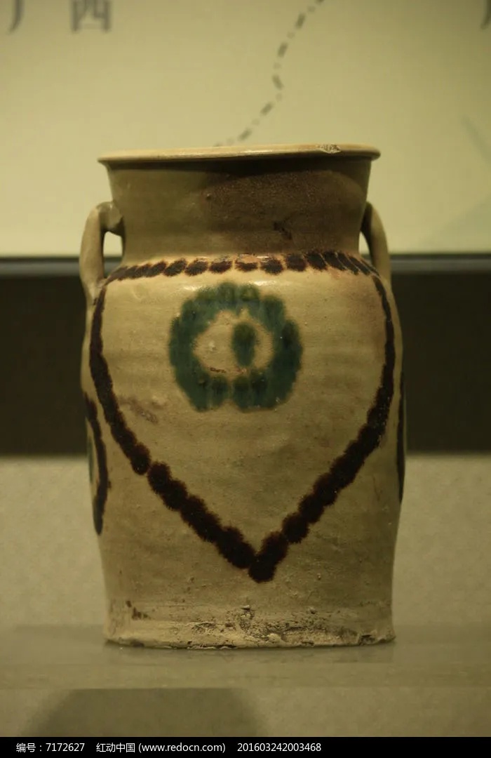 唐代长沙窑青釉褐绿点彩云荷纹双耳罐整体造型与彩绘细节_1