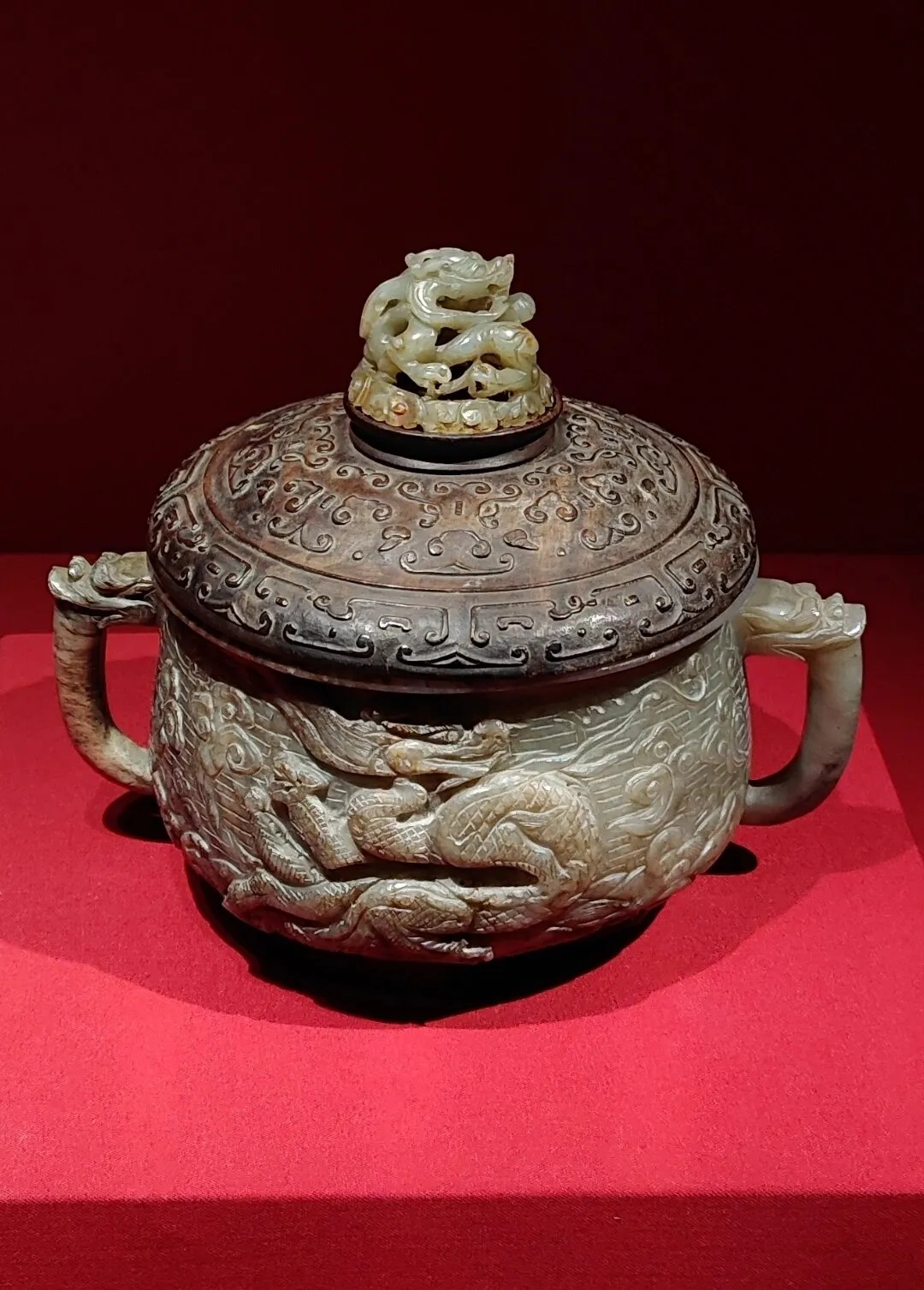 故宫博物院藏宋代青玉云龙纹炉文物实拍_1