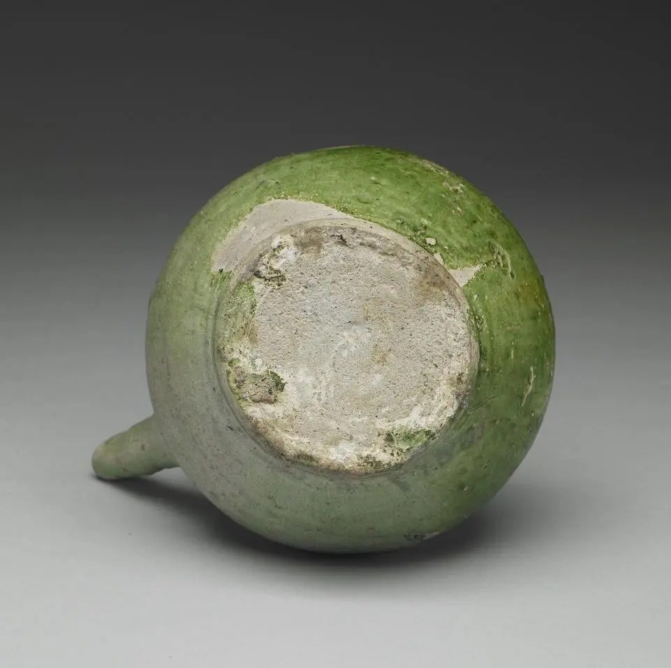 泉州海外交通史博物馆藏宋代磁灶窑绿釉军持_1
