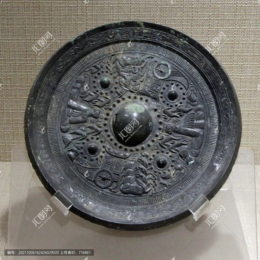 东汉车马神仙画像铜镜上的四马驾蓬车与东王公西王母纹饰_1