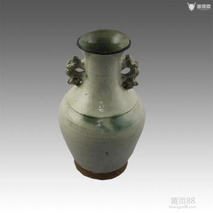 泉州东门窑青釉划花双夔龙耳瓶立体展示_1