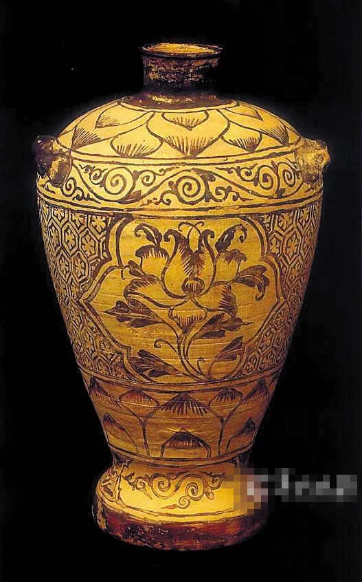 海康窑褐彩牡丹纹梅瓶整体器型展示_1