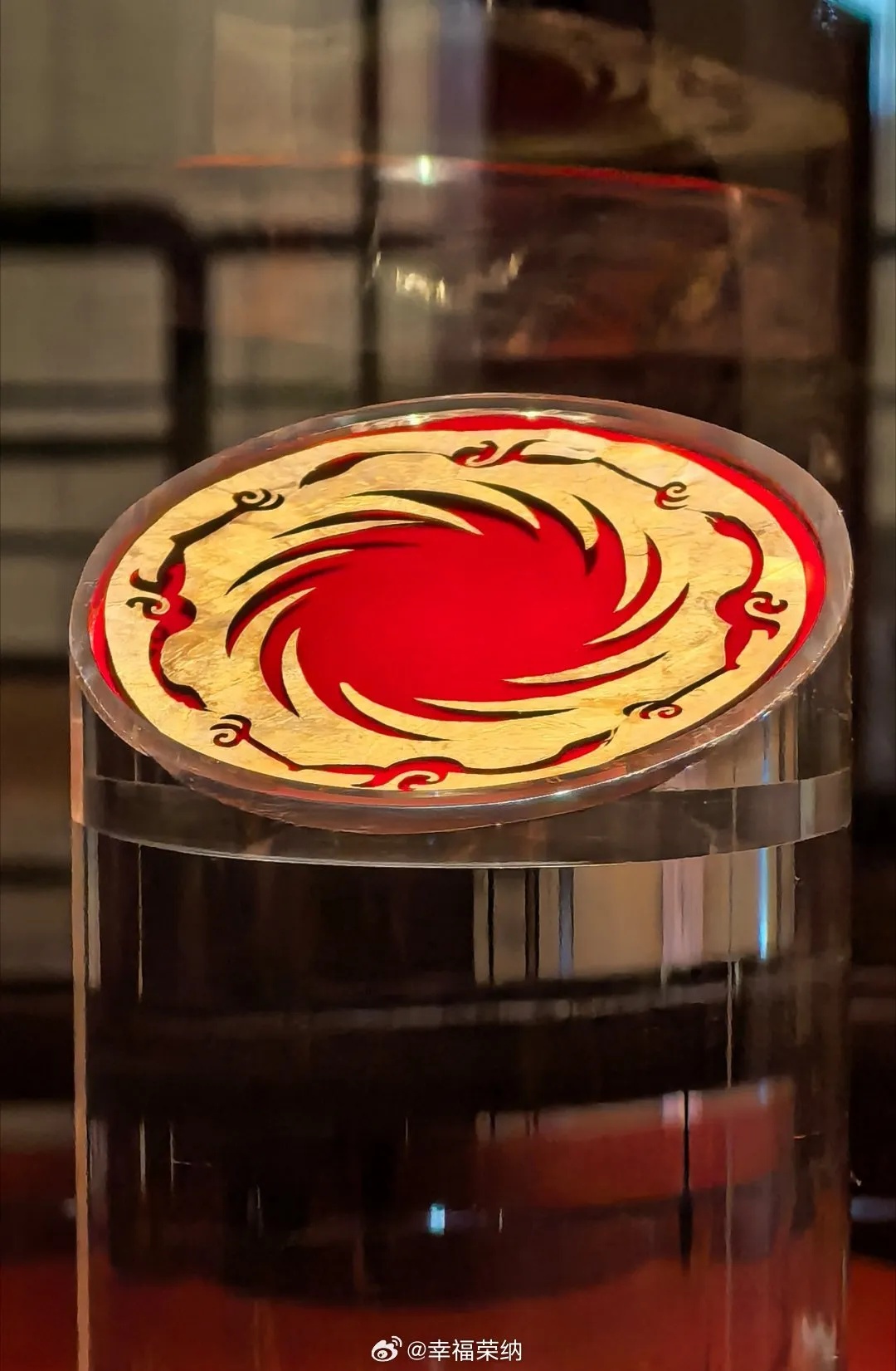 成都金沙遗址博物馆太阳神鸟金饰黄金材质四只神鸟环绕太阳_2